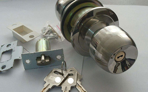 西岗24小时上门开锁公司